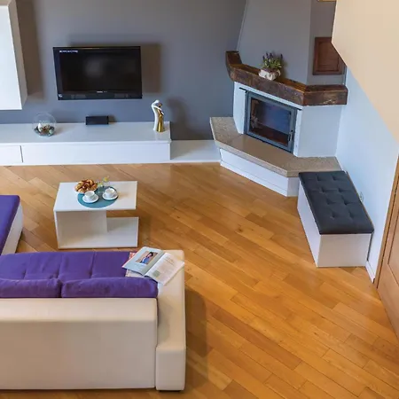Lovely In With Kitchenette * Makarska