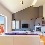 Put Zuke Croatia Μακάρσκα